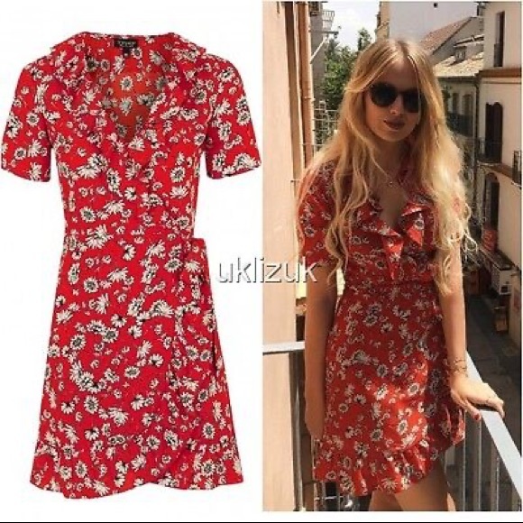 NWT Topshop Red Floral Dress - Picture 1 of 9